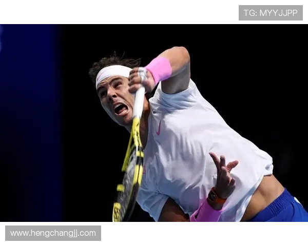 梅德韦杰夫战胜西西帕斯成功晋级巴黎大师赛决赛迎战纳达尔