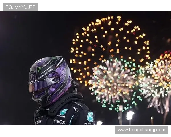 汉密尔顿赛季巅峰再现，梅赛德斯车队压倒性优势引发热议
